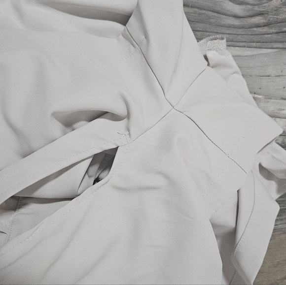 Nike Golf Tour performance Beige Skort size 4 - Picture 7 of 8